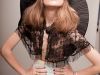 Iulia Albu: Sunt socata de ce am vazut intr-un liceu - elevele aveau tinute roz spre pitiponceala si ruj rosu pe buze!