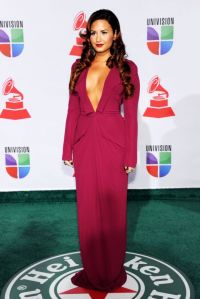Demi Lovato: "Anul trecut pe vremea asta eram la clinica de reabilitare. Acum imi pot petrece sarbatorile cu familia!"