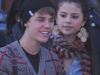 Justin Bieber are gesturi foarte indraznete in public fata de iubita lui, Selena Gomez - GALERIE FOTO