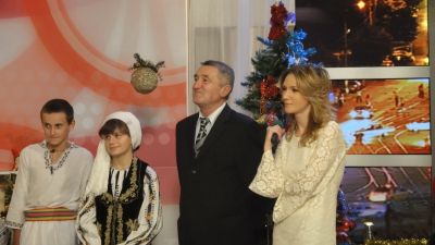 Adela Popescu si tatal ei, pentru prima data impreuna intr-un platou la televiziune - GALERIE FOTO