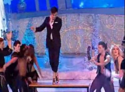 Cel mai NEBUN moment de la Star Maraton de Revelion: Liviu Varciu danseaza pe tocuri: VIDEO