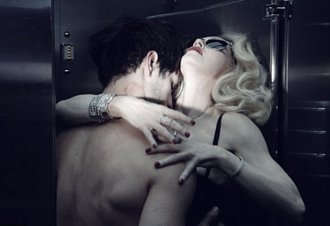 Madonna, mai sexy ca niciodata la 51 de ani! FOTO!