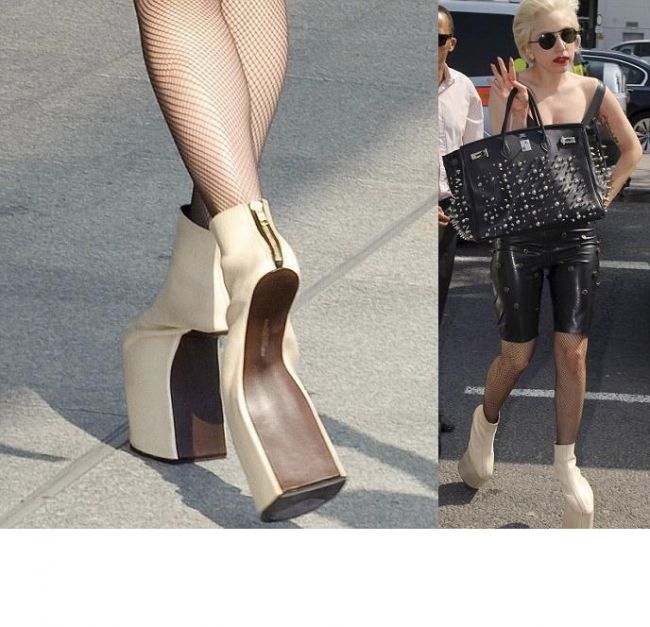 Ai cui puteau fi acesti pantofi daca nu ai lui Lady Gaga? FOTO!