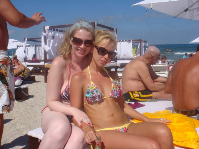 Dilemele Oanei Lis:  M-as duce la piscina, dar nu sunt epilata! Are ceva?!