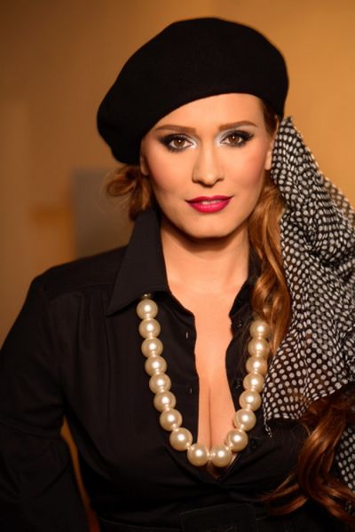 Andreea Esca, o mama responsabila:  Nu o las pe fiica mea sa isi cumpere haine exorbitant de scumpe!  VIDEO