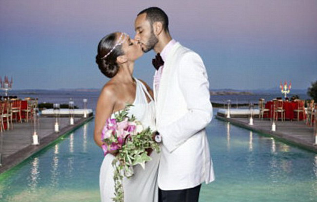 Alicia Keys s-a maritat. Vezi o super galerie foto de la nunta!