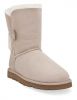 UGG, 899 lei