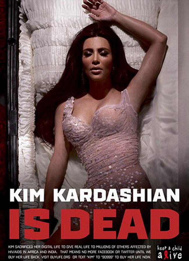 Kim Kardashian ndash; sedinta foto in sicriu