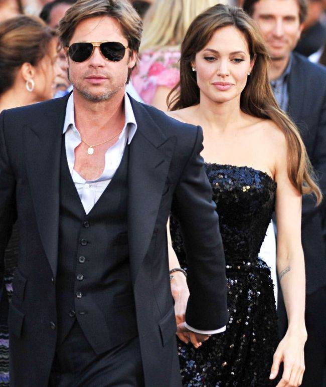 Angelina Jolie si Brad Pitt se vor casatori la inceputul anului 2011