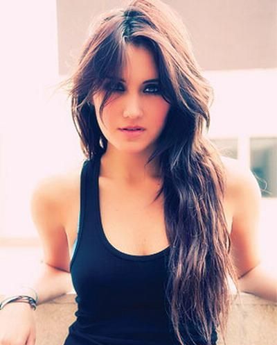 Dulce Maria dezvaluie 20 de secrete:  La 11 ani am avut primul sarut !