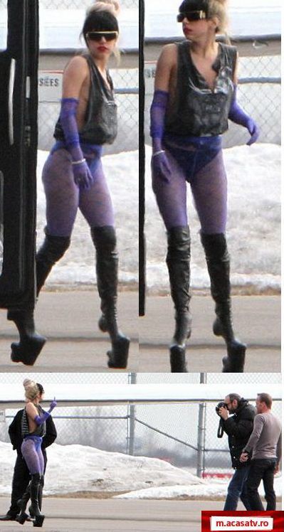 Lady Gaga ndash; sedinta foto inedita pe pista de avioane - GALERIE FOTO