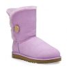 UGG, 939 lei