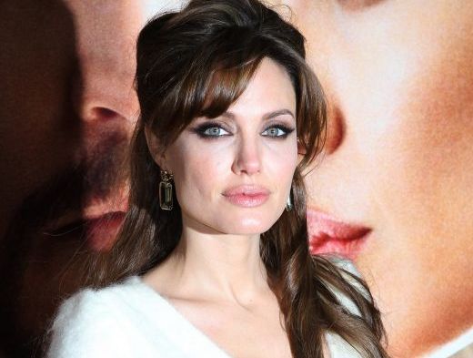 Angelina Jolie are in palmares o galerie de barbati celebri! 13 lucruri pe care nu le stiai despre ea!