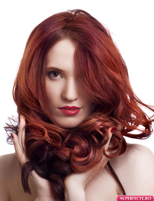 SHOPPING ALERT! 3 produse care iti asigura o schimbare de look rapida, la tine acasa