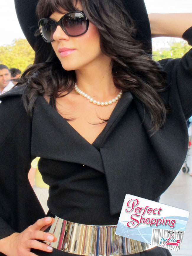 SHOPPING DE VEDETA: Irina Nicolae isi personalizeaza tinutele de toamna cu palarii