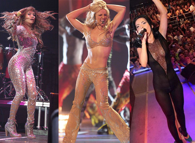 Cum au revolutionat J.Lo si Britney cuvantul  provocator . 10 poze din istoria celei mai sexy costumatii de scena