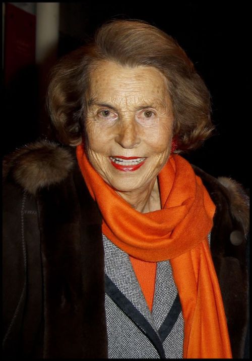 
	Atat de bogata si atat de neputincioasa. Povestea lui Liliane Bettencourt, mostenitoarea L&Oacute;real care a ajuns sub tutela nepotului

