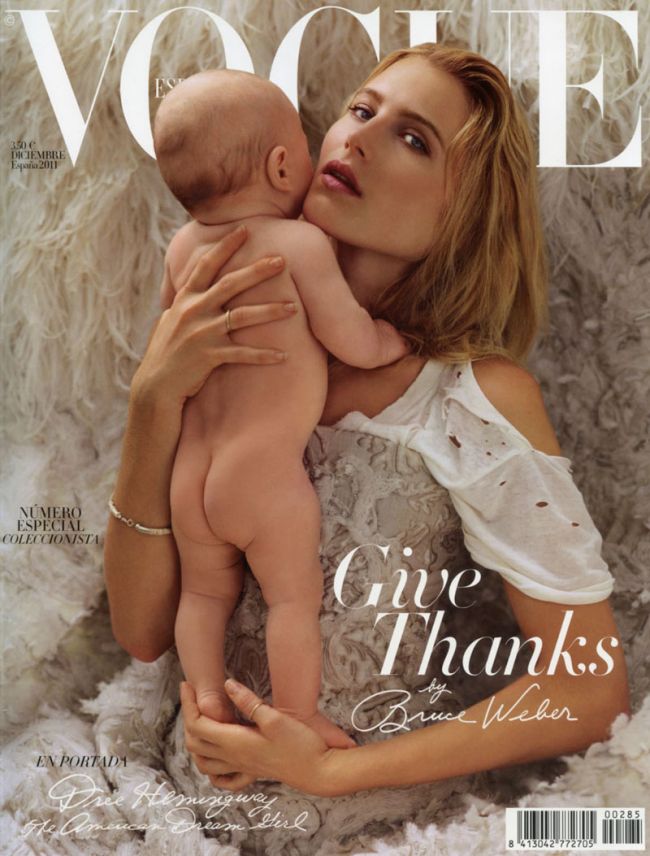 O coperta Vogue cum n-ai mai vazut: Dree Hemingway a pozat cu un bebelus gol